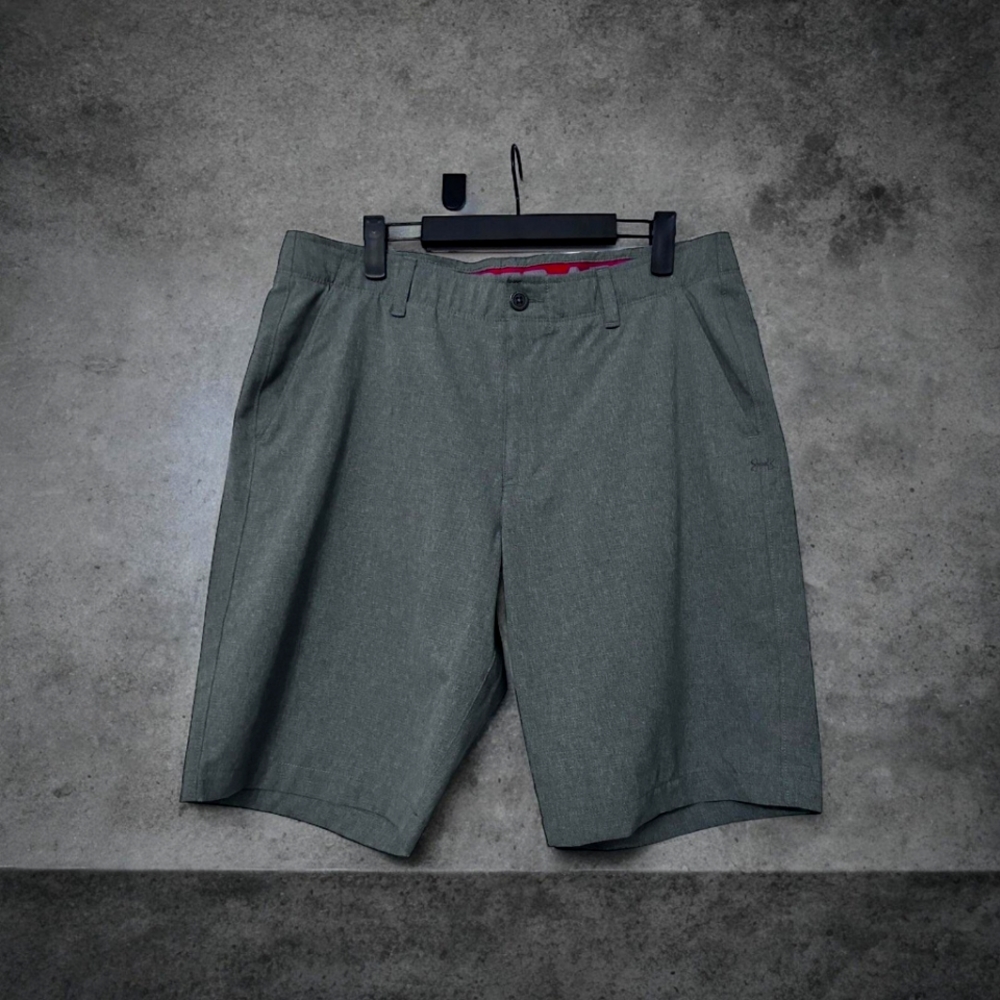 Under armor 36 grey